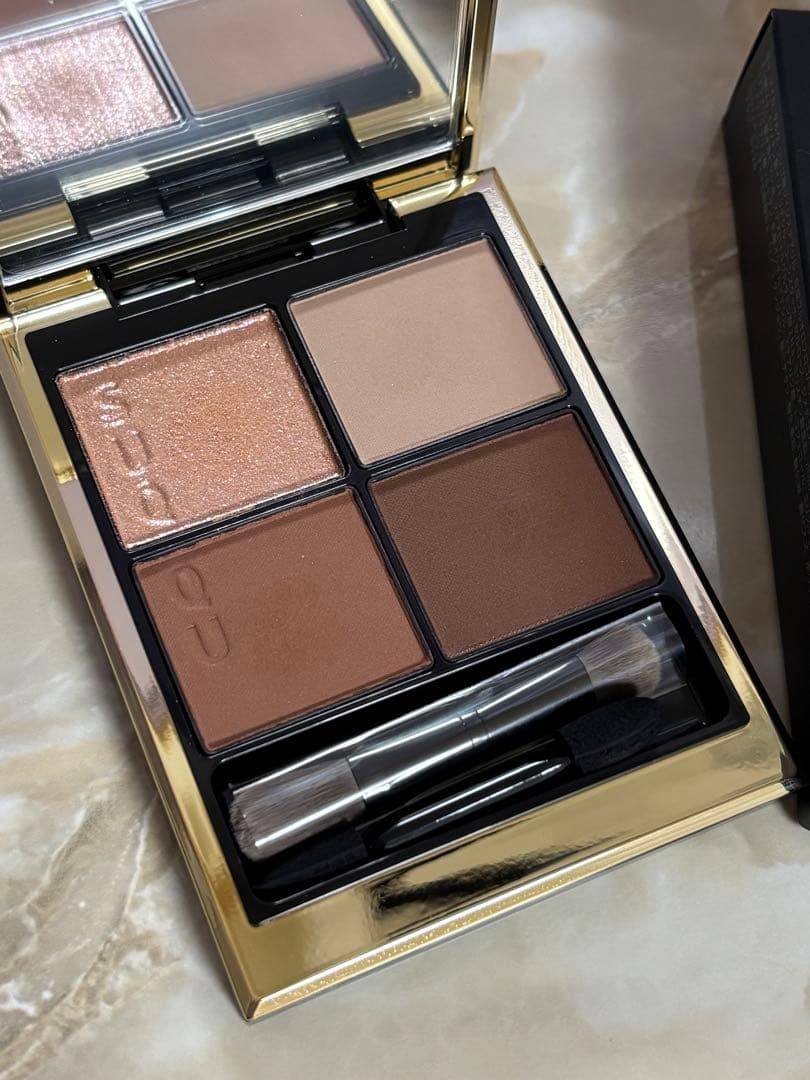 【オンライン限定品】SUQQU シグニチャーカラーアイズ S02 霜華 【格安】