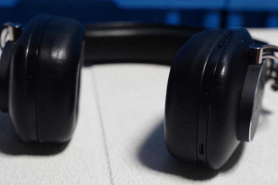 B&W P7 ワイヤレス ヘッドホン ハイエンド機 Bowers&Wilkins