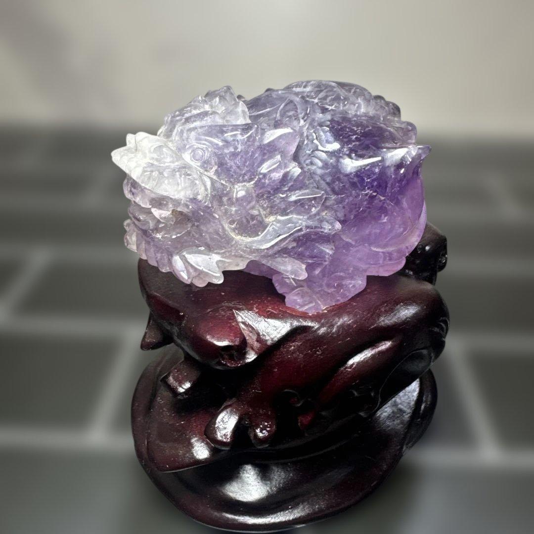 ウルグアイ産 アメジスト ロングイ（龍亀）彫刻 台座付き