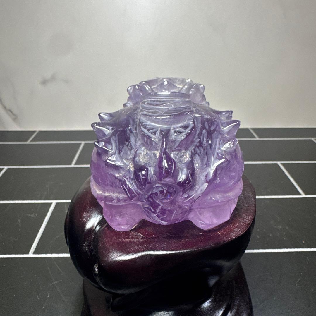 ウルグアイ産 アメジスト ロングイ（龍亀）彫刻 台座付き