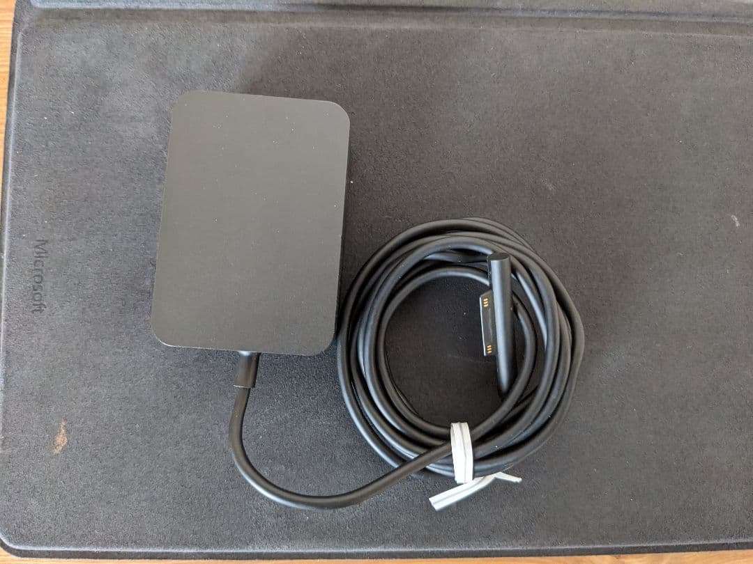 マイクロソフト Surface go2 128GB 8GB PENTIUM