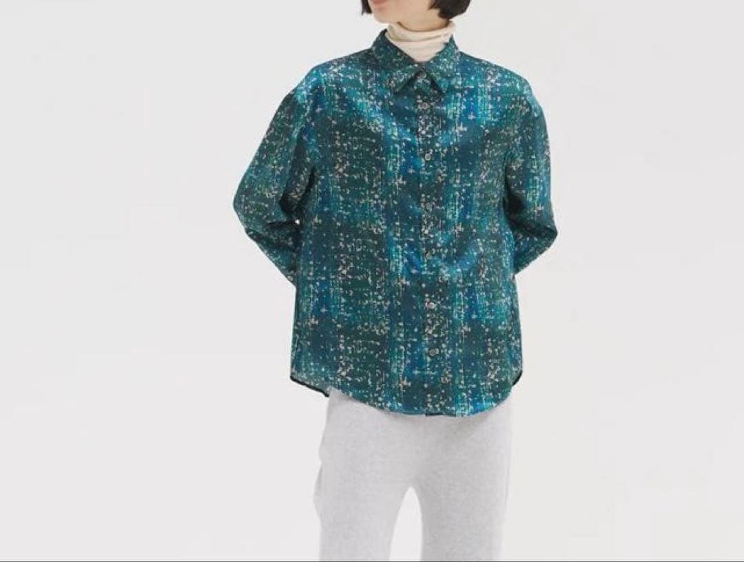 美品HERALBONY ヘラルボニーサテンシャツブラウス「こもれび」