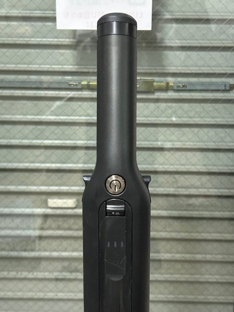 Shark シャーク　コードレススティッククリーナー　CS601JBK