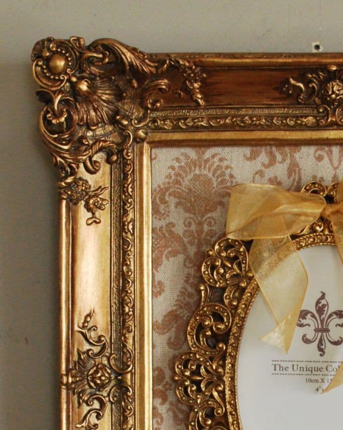 輸入雑貨　クラッシックゴールド　フランス　『壁掛けフォトフレーム』　アンティーク