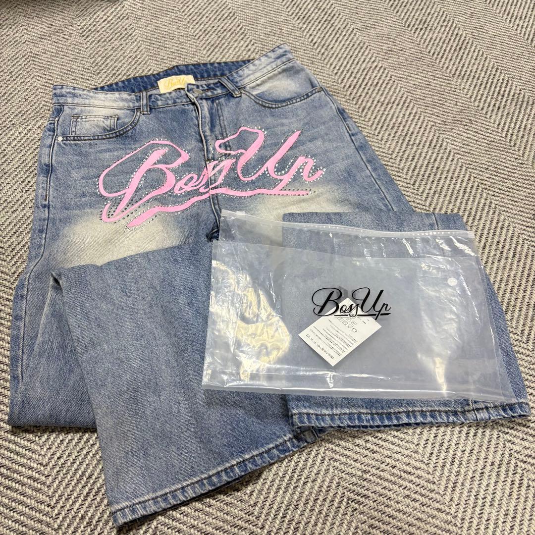 Boss up ✴︎ フレアデニムパンツ