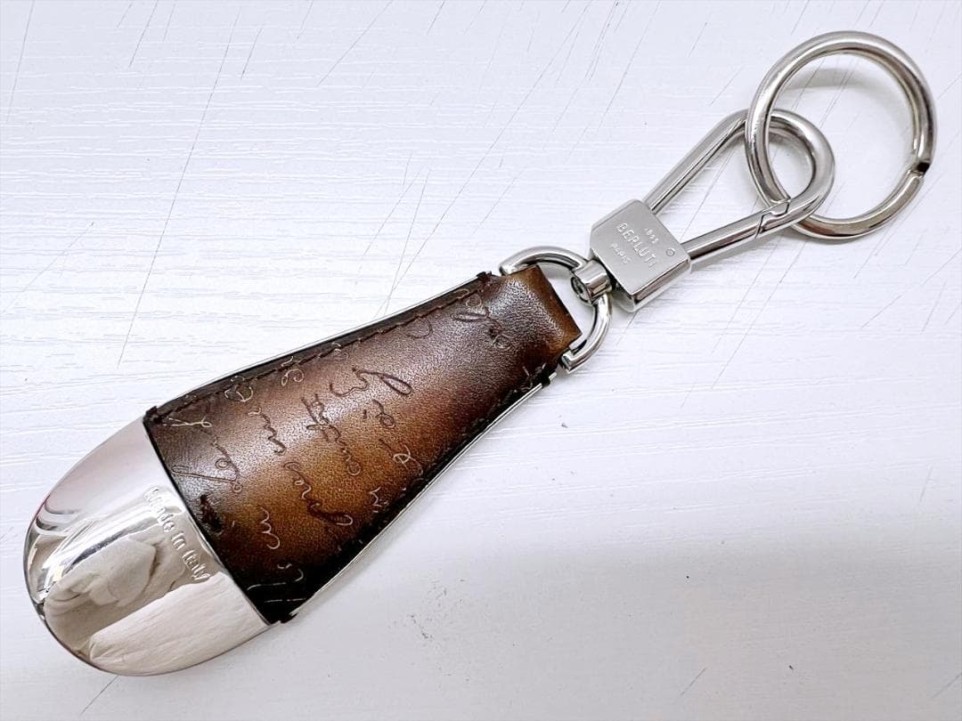 美品　ベルルッティ　スクリットレザー　シューホーン　キーホルダー