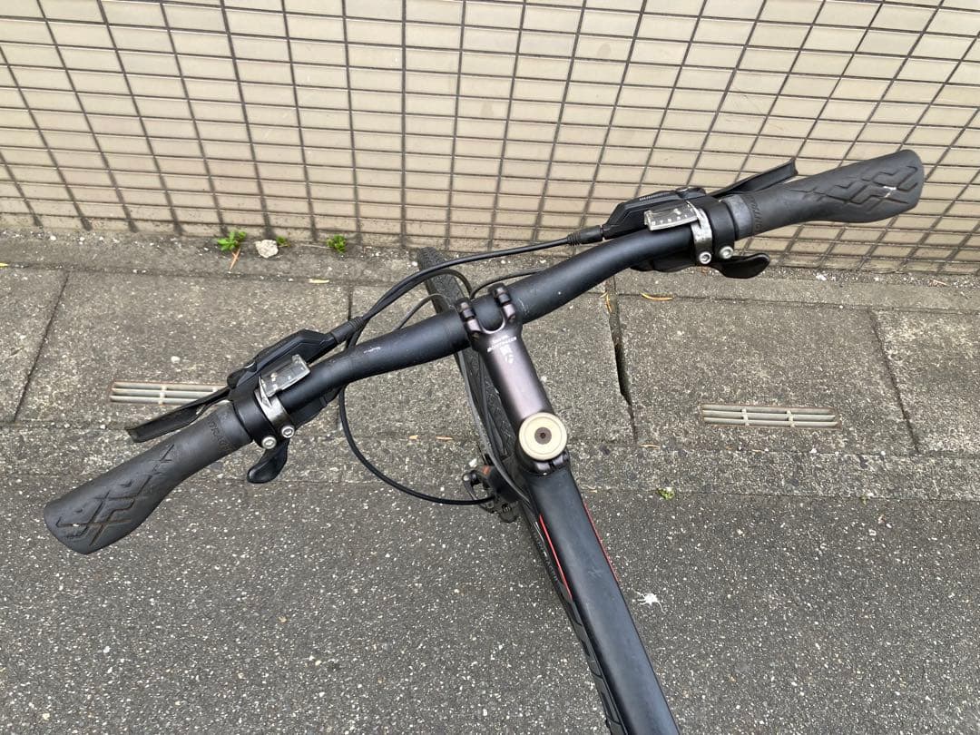 トレック TREK FX3 Disc 3×9速 油圧ディスク カーボンフォーク