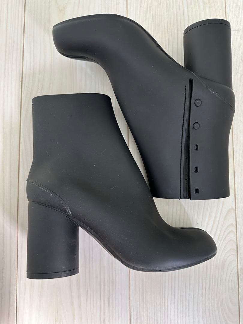 凛　Maison Margiela 足袋ブーツ　ラバーブーツ