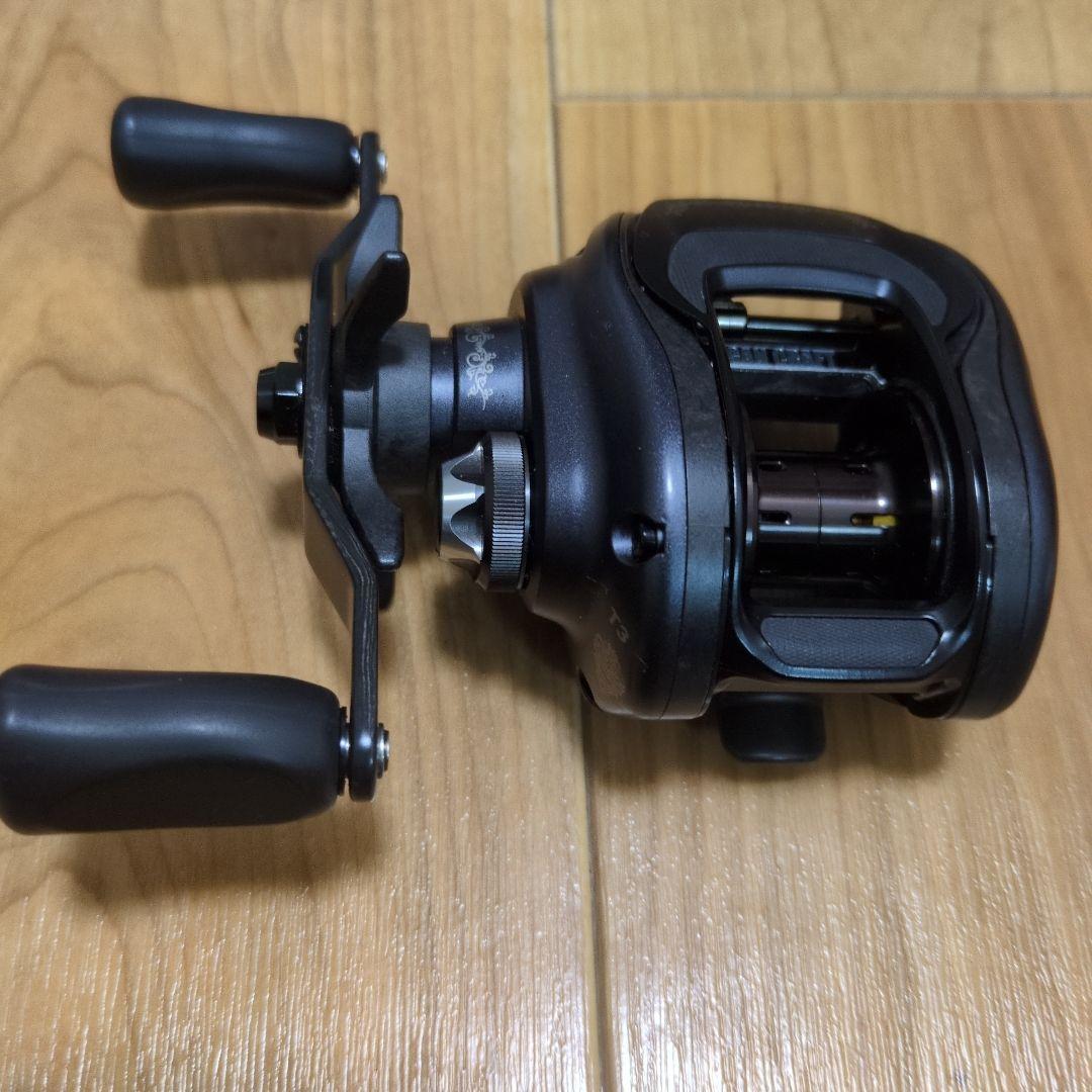 ガンクラフト　T3マーゴ　ベイトリール リールカバー付き