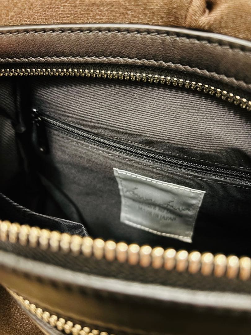 【新品未使用】／【wet】ボディバッグ Mサイズ