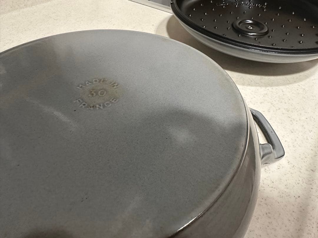 STAUB グレー 鋳鉄鍋