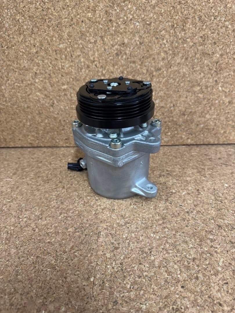 MH23SワゴンR リビルトACコンプレッサー 未使用 長期在庫 MK21S