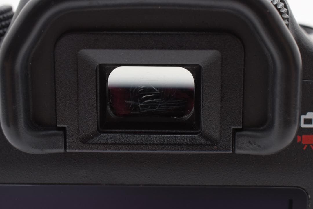 Canon EOS 6D Wi-Fi対応 フルサイズ デジタル一眼レフカメラ