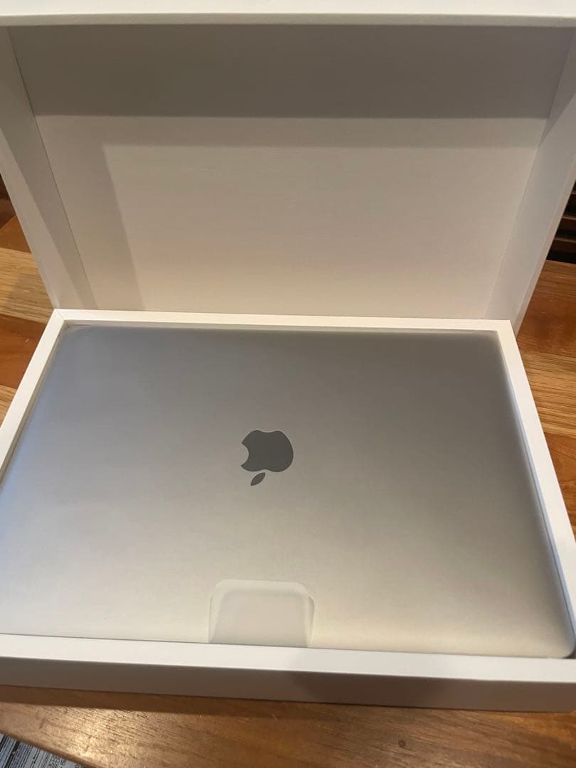 MacBook Pro 13.3 MWP42J/A 英字版 スペースグレイ