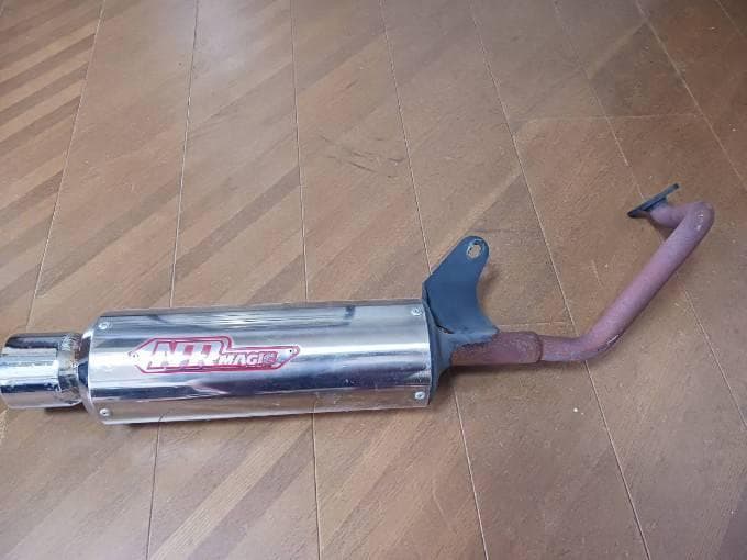 NR Magic マフラー