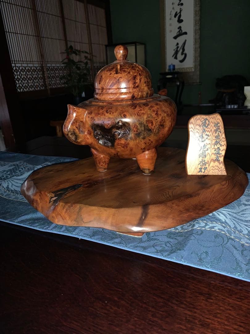 樹齢1000年以上の屋久杉 珍しく希少価値の高い泡瘤 香炉 床の間にどうぞ！