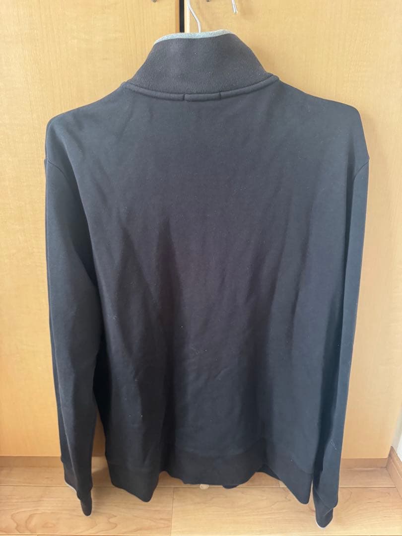 美品モンクレール　サイズXL スウェット素材