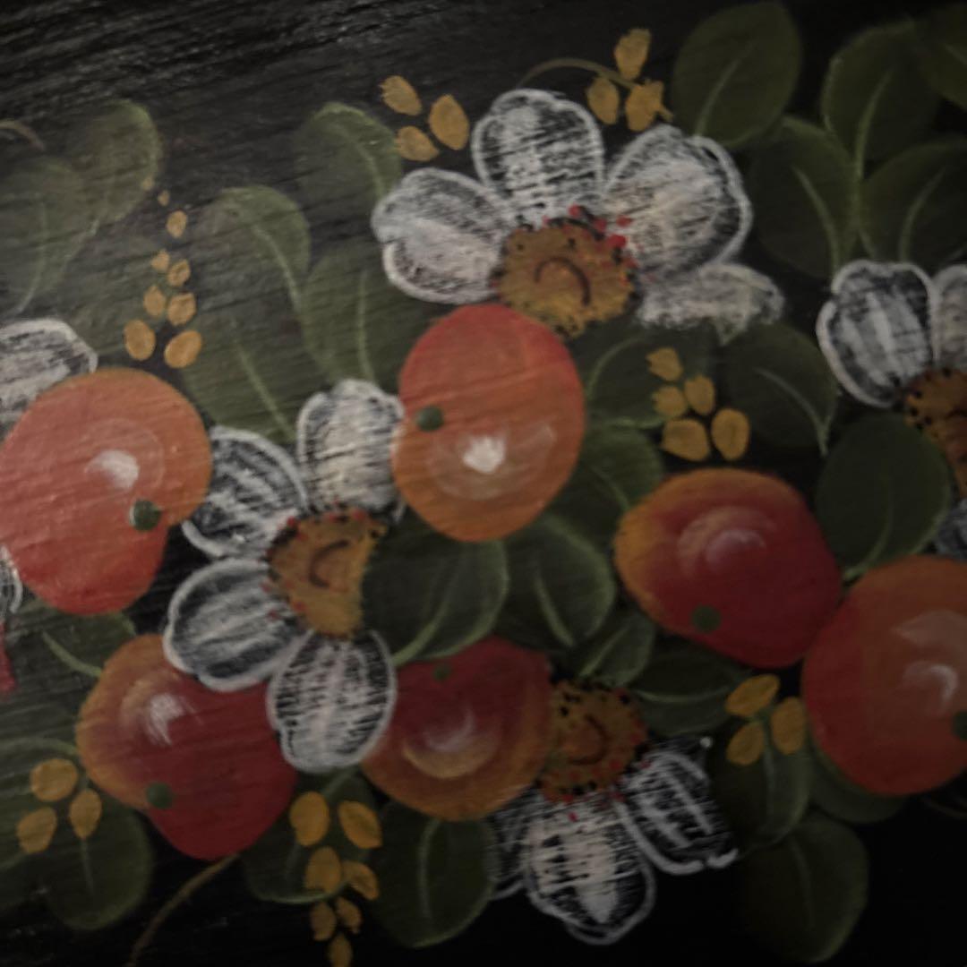 オーバル型木製テーブル　手描き装飾付きトールペインティング