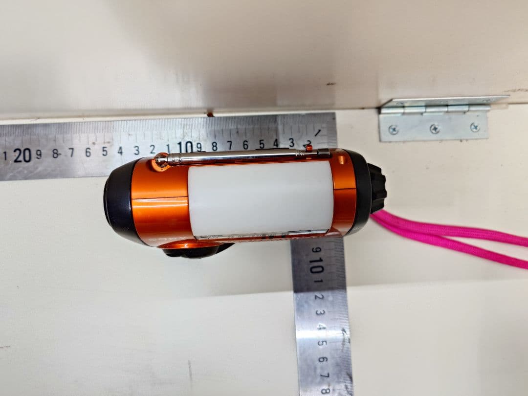 ソニー手回し発電機能付き防災ラジオ ICF-B09:FM/AM/ワイドFM