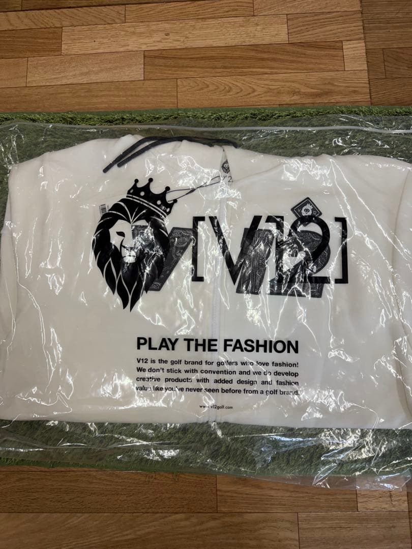 新品正規品V12/XL】BANDANA LOGO PARKA パーカースウェット