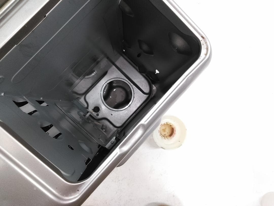 ダイニチ 石油ファンヒーター ブルーヒーター FW-4316NE 11-15畳♪