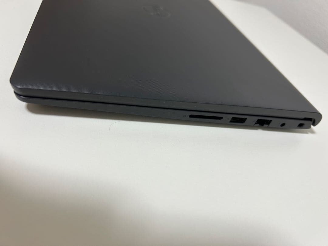 Windowsノート本体 Vostro3425