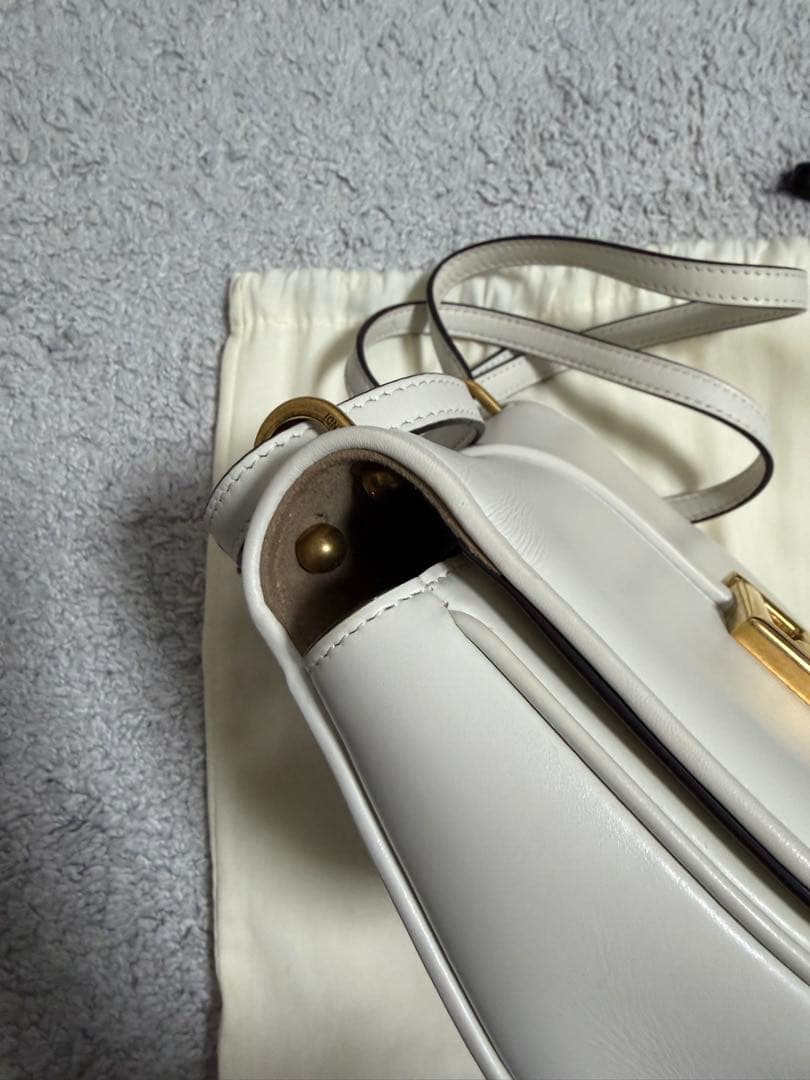 FENDI ホワイト ショルダーバッグ 保存袋付き