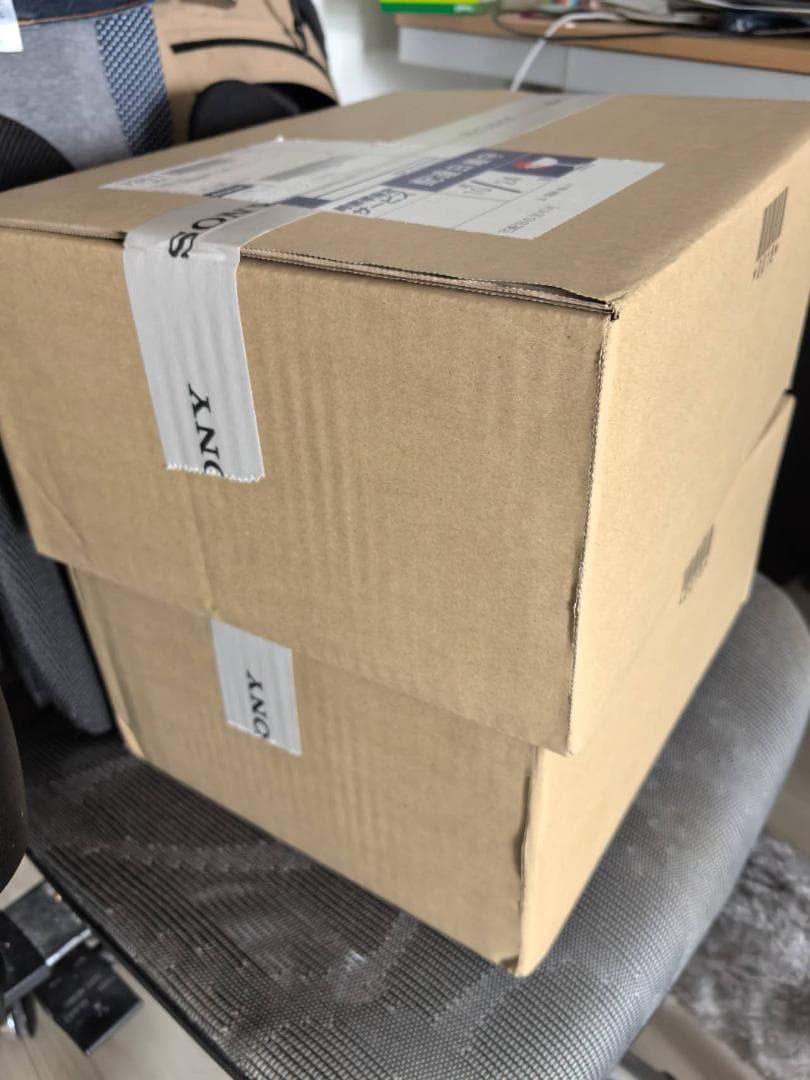 【新品です】Sony α7CR ILCE-7CR シルバー ミラーレス一眼