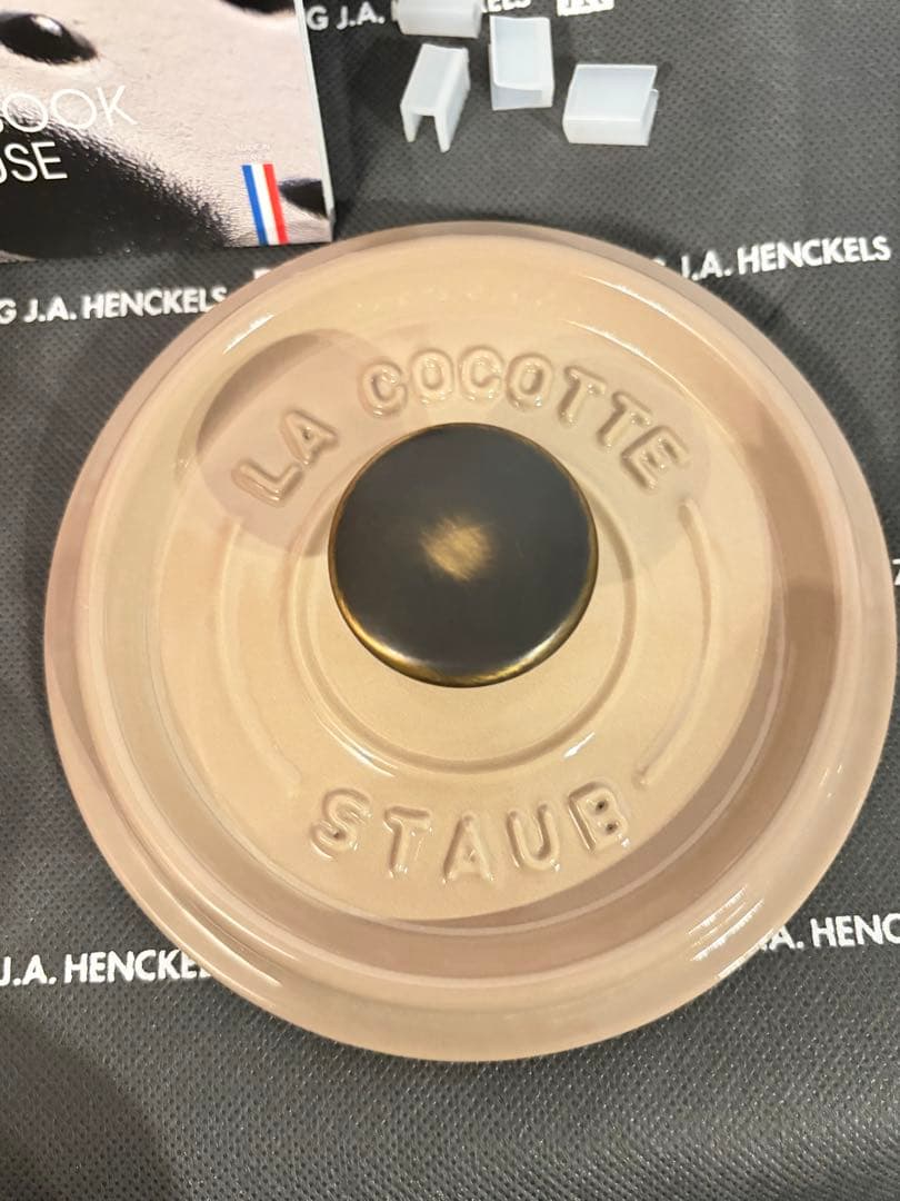 【新品】staubココットラウンド14cm リネン