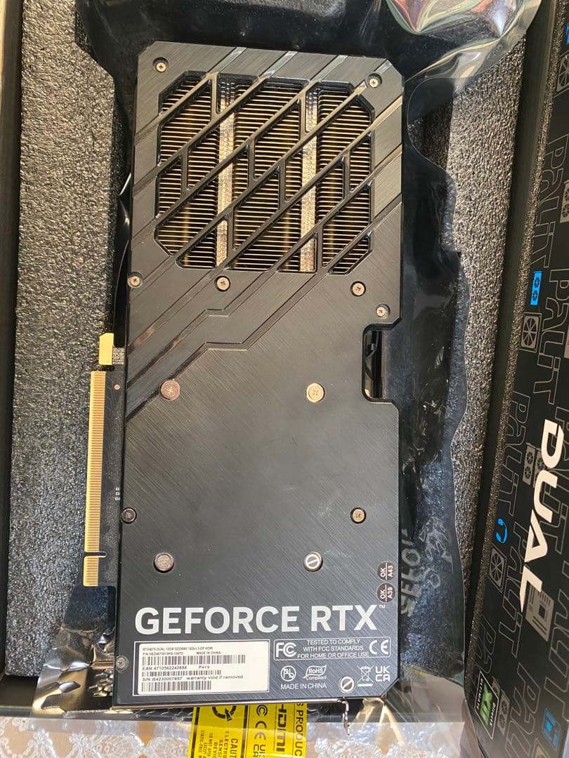グラフィックボード・グラボ・ビデオカード Palit GEFORCE RTX4070 DUAL 12GB