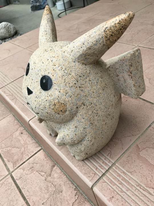 石像 インテリア 庭石