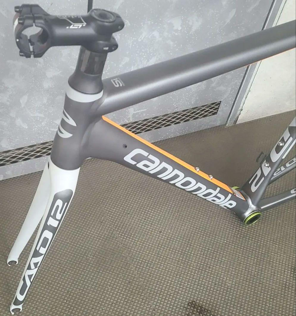 Cannondale CAAD12 ロードバイクフレーム シルバー/オレンジ