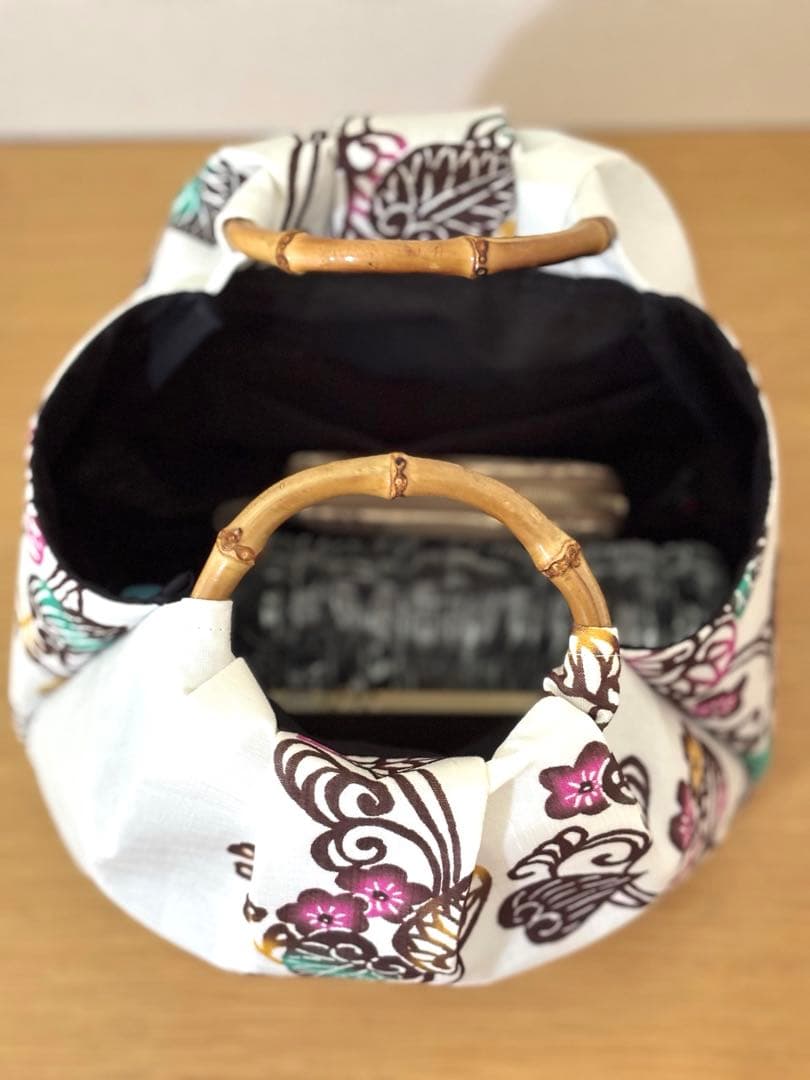 和装バック着物バック琉球紅型・琉球柄・葵の柄（白）入学卒業結婚七五三振袖お宮参り