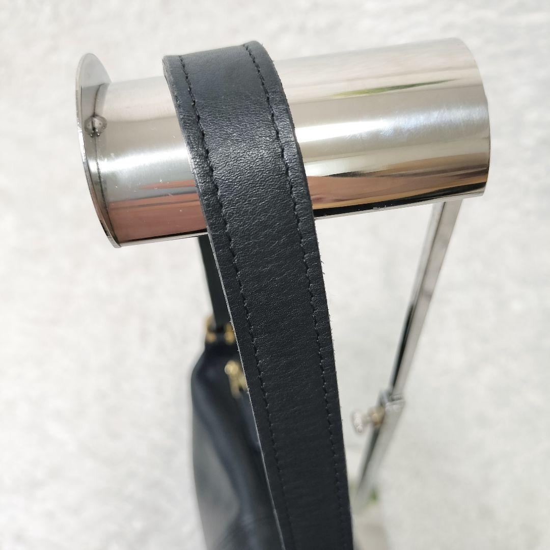 COACH コーチ バケツ型 ファスナー オールレザーショルダーバッグ チャーム