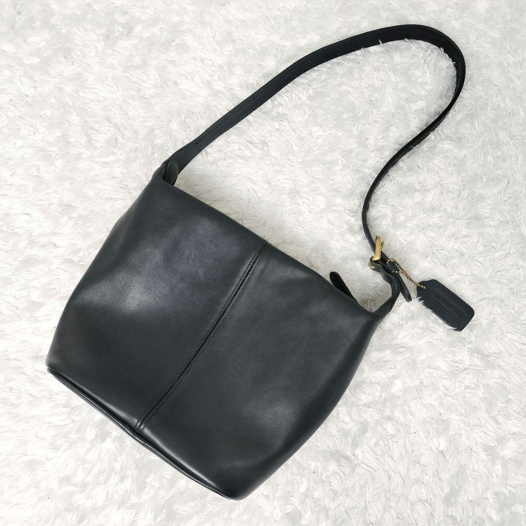 COACH コーチ バケツ型 ファスナー オールレザーショルダーバッグ チャーム