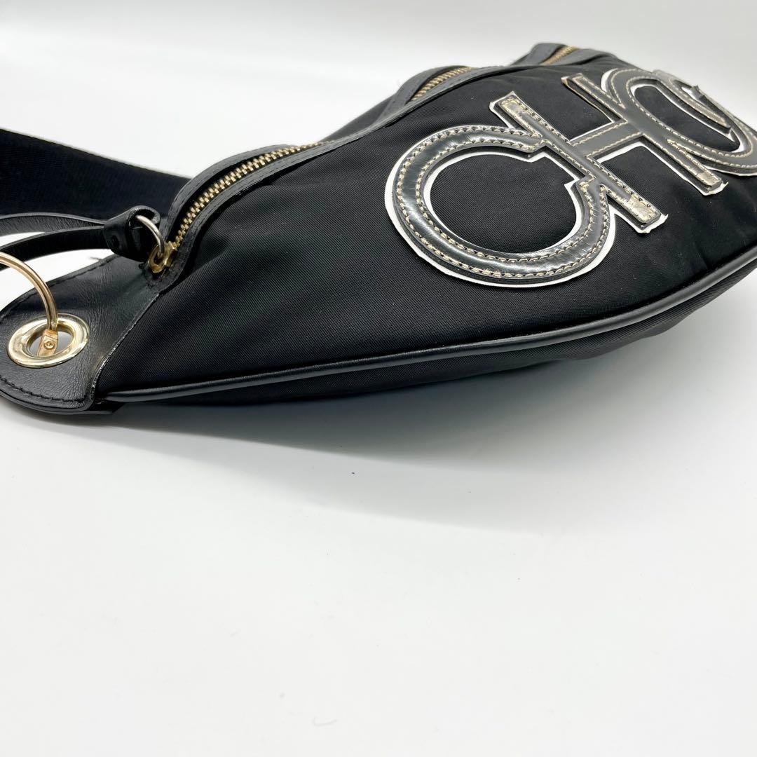 ostrich ジミーチュウ ナイロン レザー ボディーバッグ ロゴ