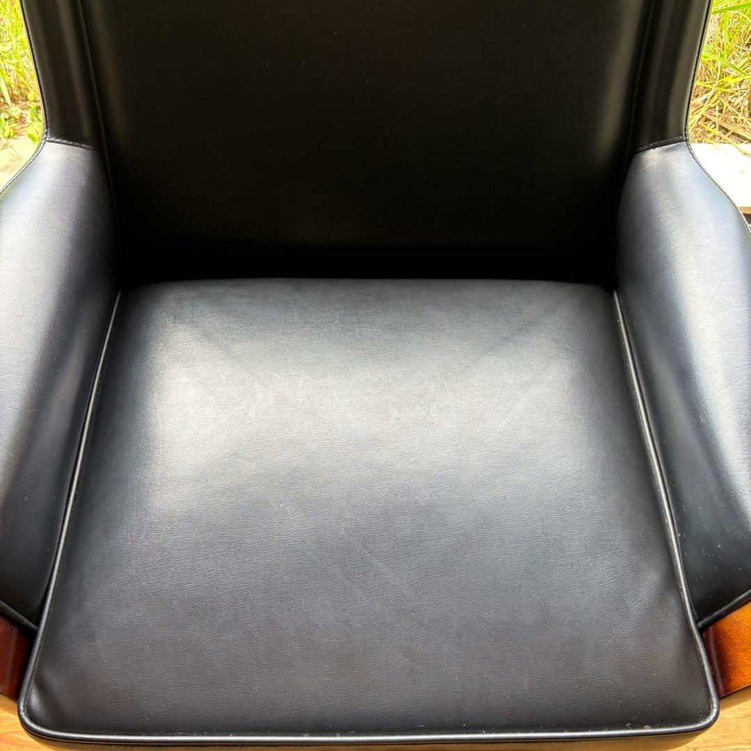 K*p様 ヴィンテージ 木肘ソファ 黒 1人掛け ソファ シンプル モダン