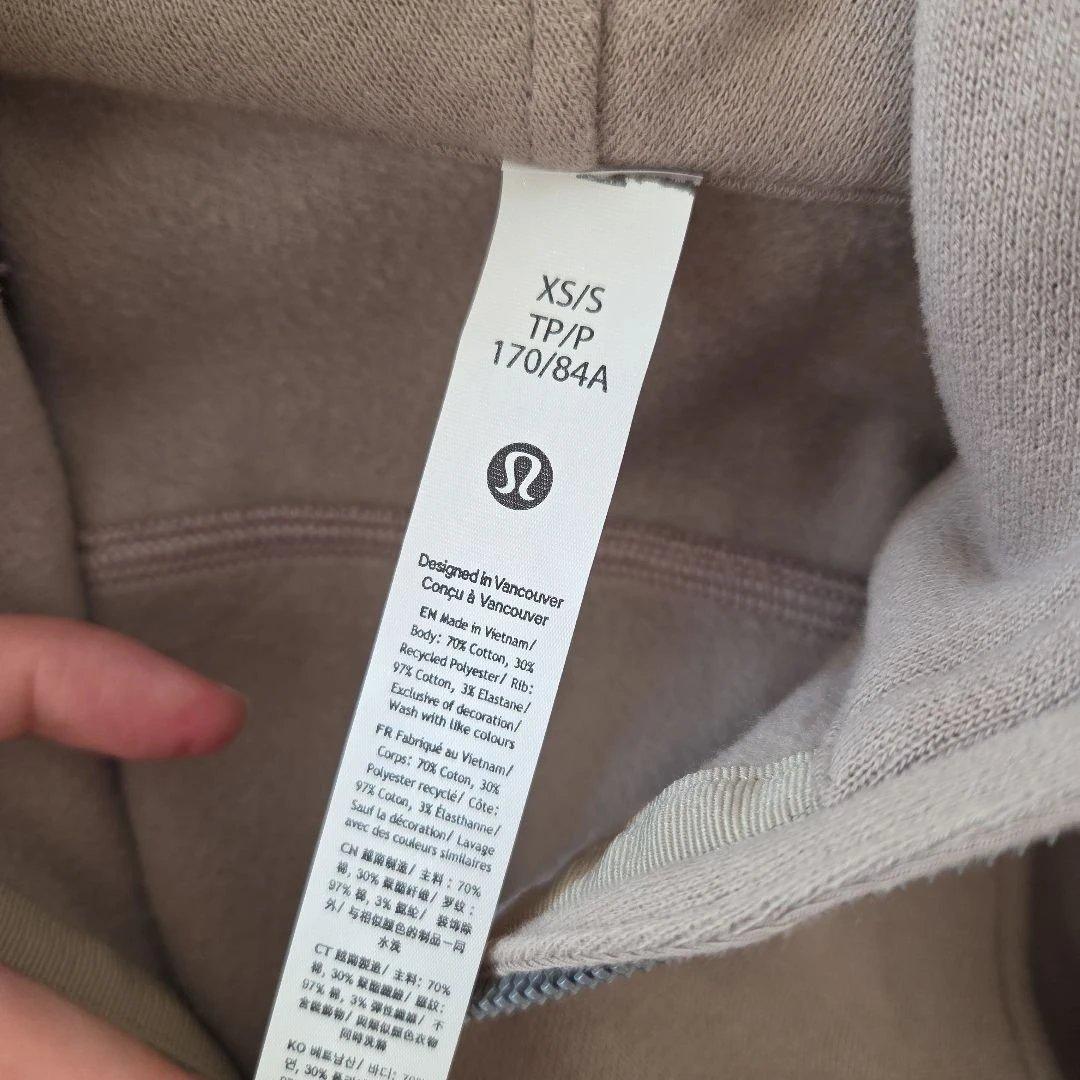 完売色　Lululemon Scubaオーバーサイズ　フルジップフーディ