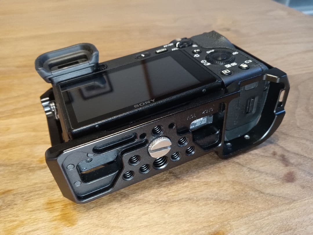 S数5470回【センサー清掃+SmallRig付】 SONY α6500 ボディ