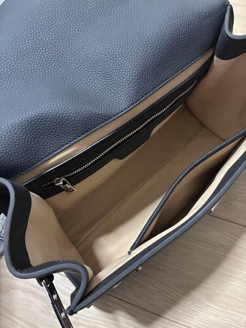 rica 　ISOLÉ TIMELESS アルモニー