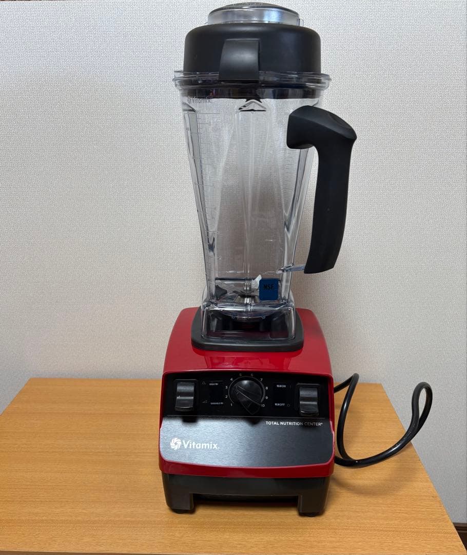Vitamix バイタミックス TNC5200 VM0111 ミキサー赤　レッド