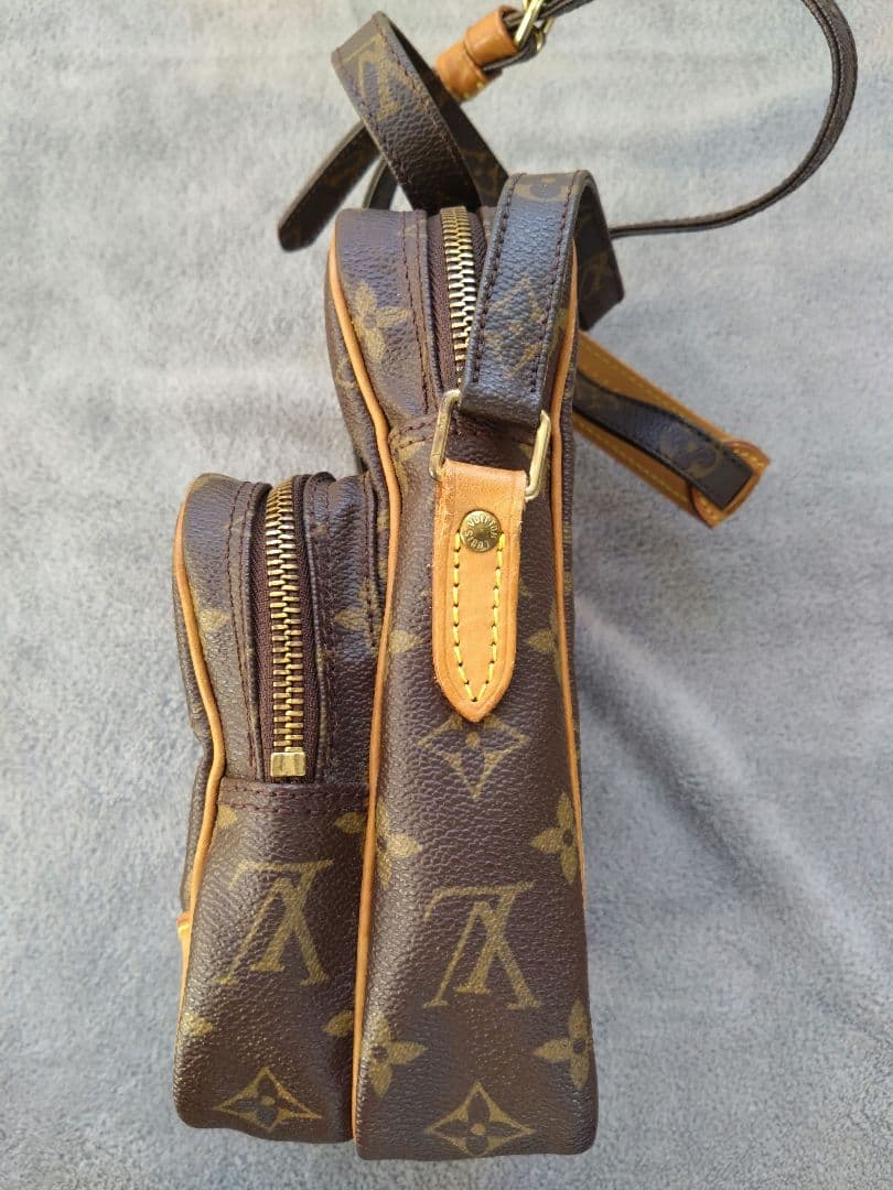 LOUIS VUITTON アマゾン　モノグラム ショルダーバッグ