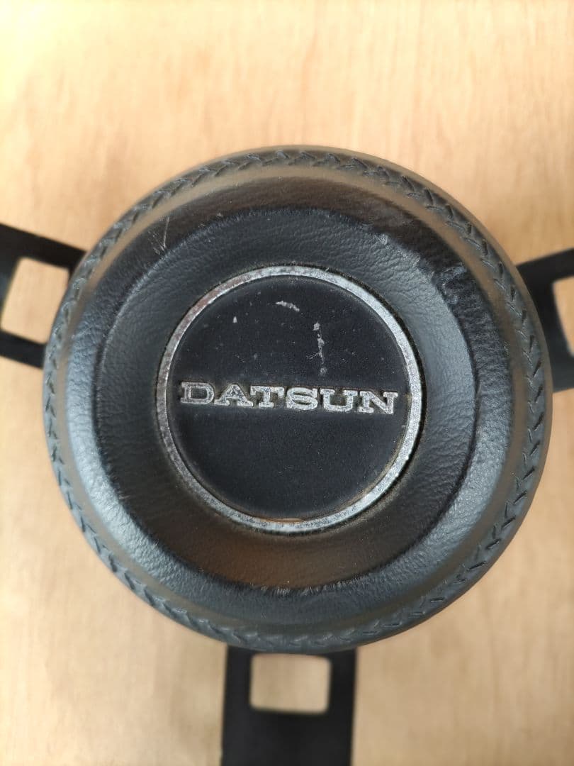 hako_pmcsさん専用　 ダットサンコンペ　 ステアリング 3スポーク 黒