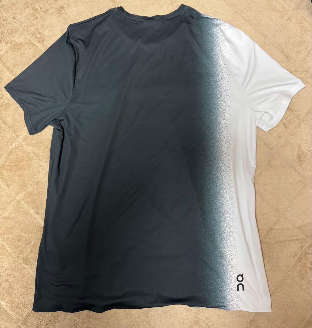On Court-T Black/White Lサイズ(メンズ) 美品