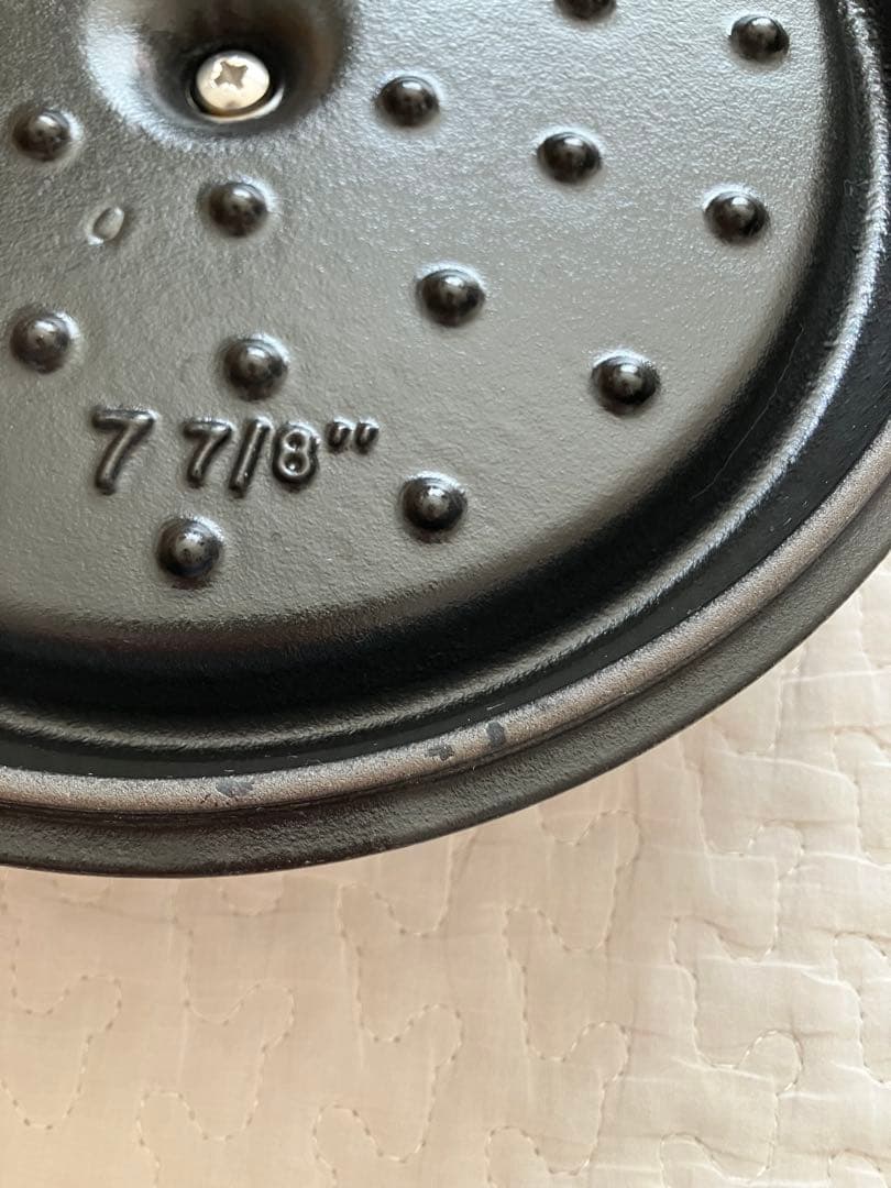 ストウブ 両手鍋　20 ピコ　ココット　ラウンド　未使用　ブラック　黒