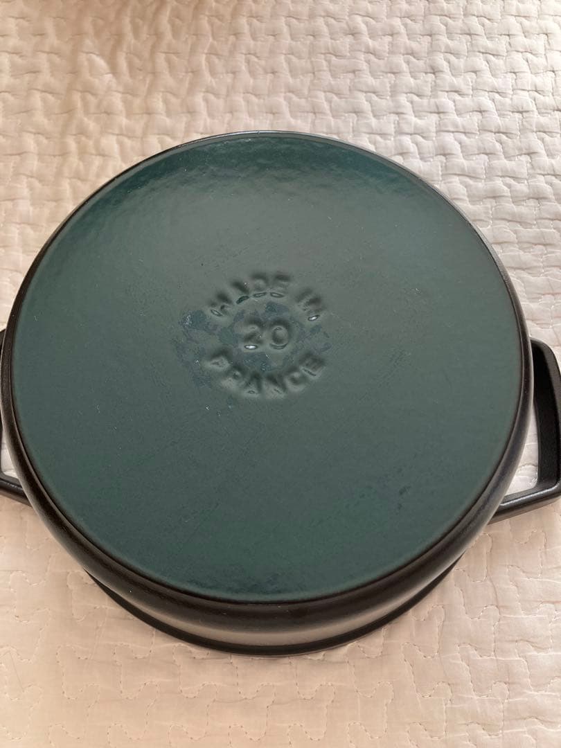 ストウブ 両手鍋　20 ピコ　ココット　ラウンド　未使用　ブラック　黒