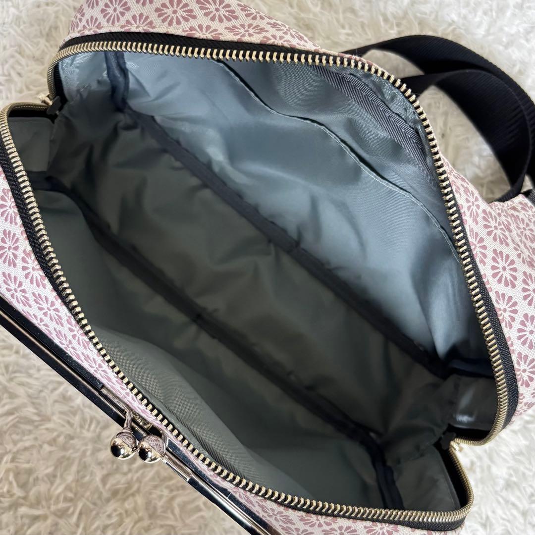 【極美品】 アヤノコウジ スクエア型 がま口 ボディバッグ クロスボディ