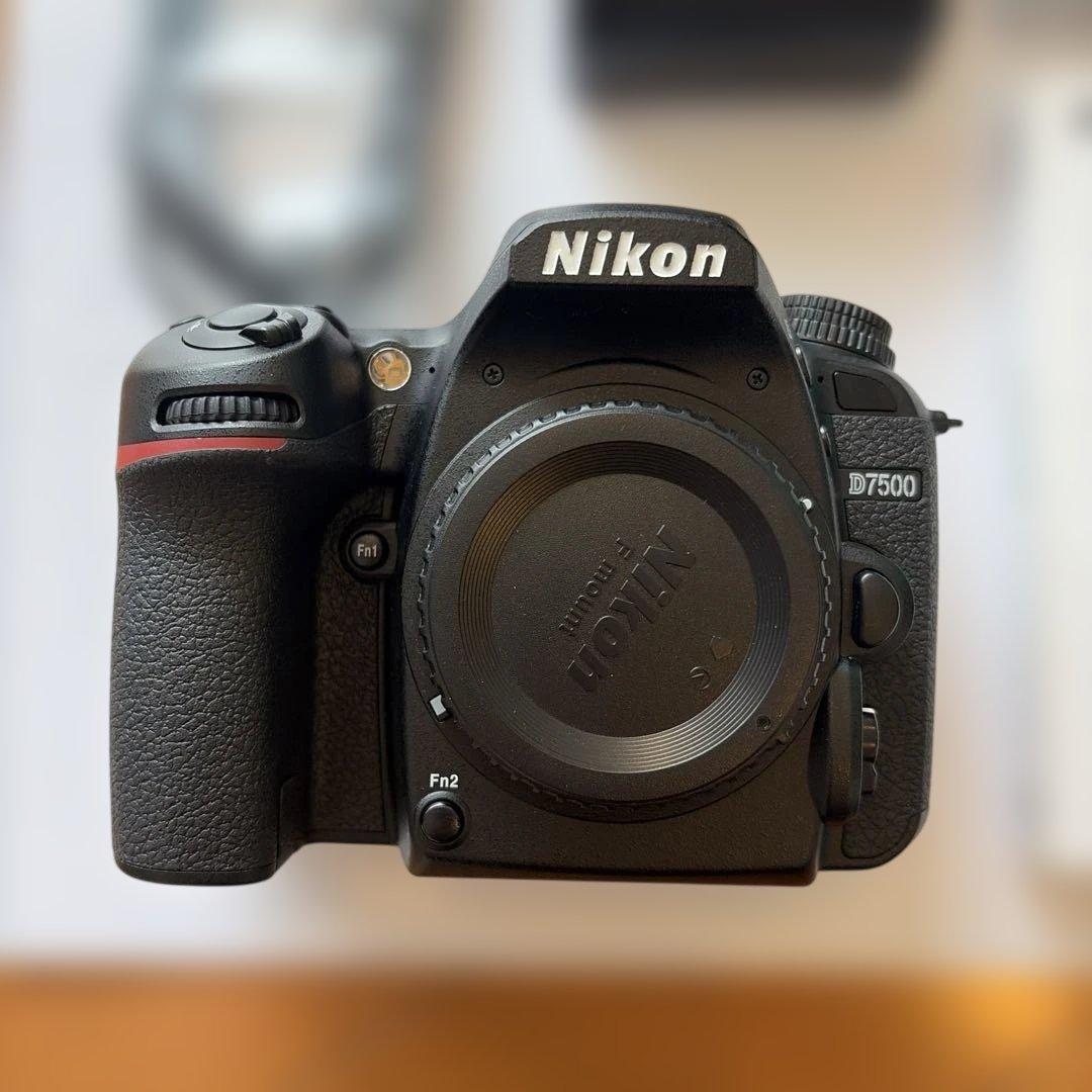 【美品】NikonD7500 一眼レフレンズ2つ付き