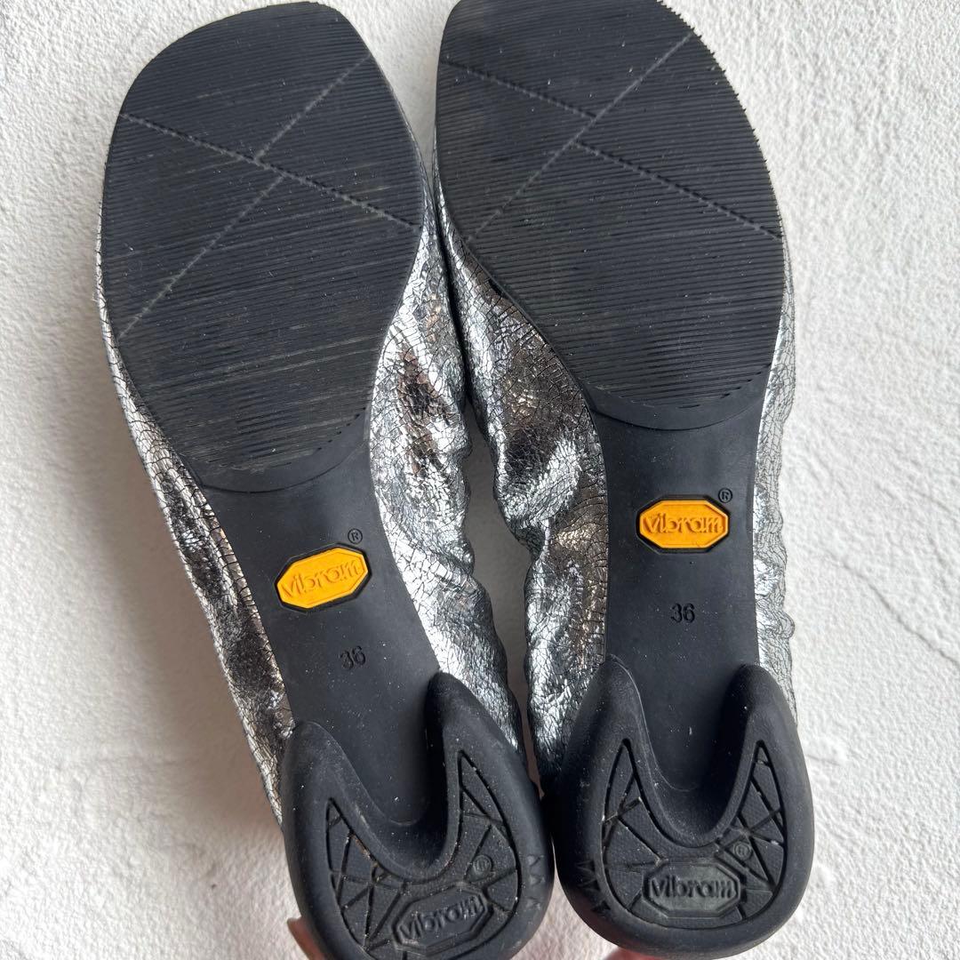 SHISEI シセイ GATHER LIC BALLET シルバー