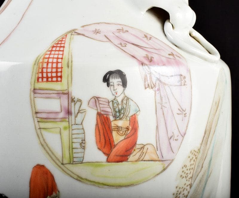 中国　粉彩　漢詩人物文　不遊環瓶　V　3901B